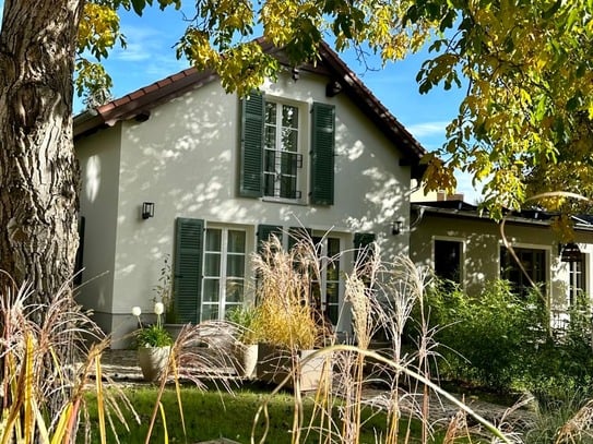 Landhaustraum - Kutscherhaus unter Walnussbäumen