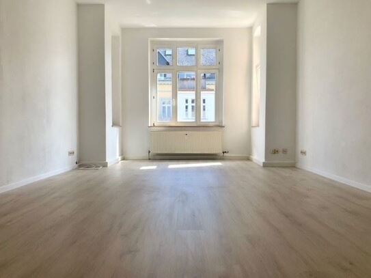 Familien aufgepasst! 4 Zimmer mit 114 m² , Balkon und Erker ab SOFORT