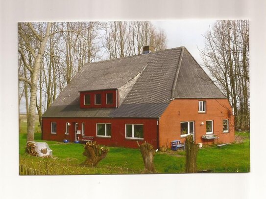 Einfamilienhaus (vormals Bauernhaus) mit großem Grundstück und Ausbaupotential