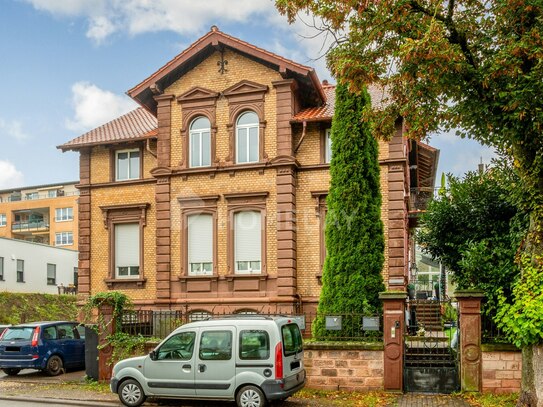 Wunderschönes MFH mit 3 WEs, Garten, Terrasse, Balkon und 3 Stellplätzen