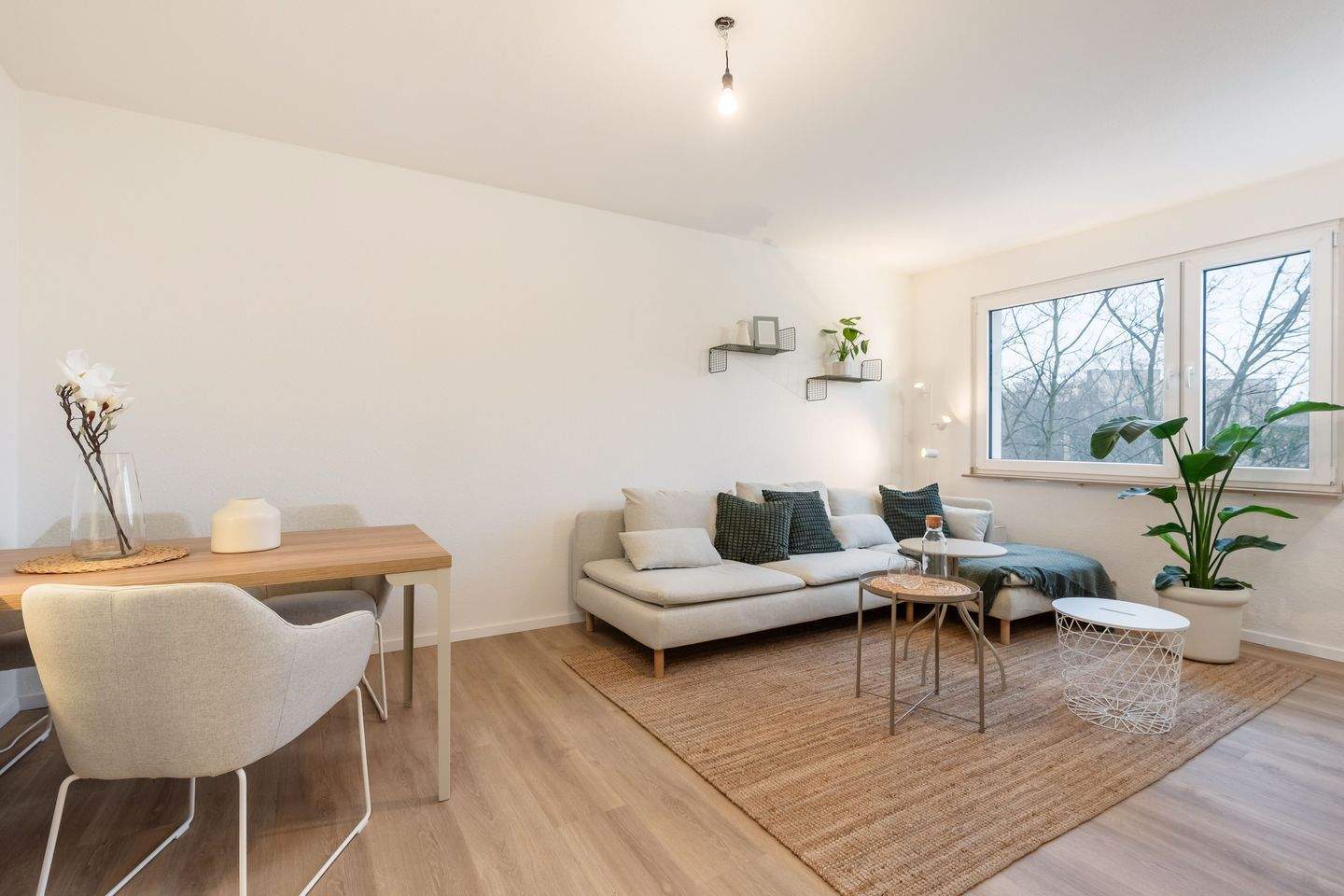 Bezugsfreie | Energetisch sanierte 2-Zimmer-Wohnung mit perfekter Raumaufteilung, Aufzug & TG