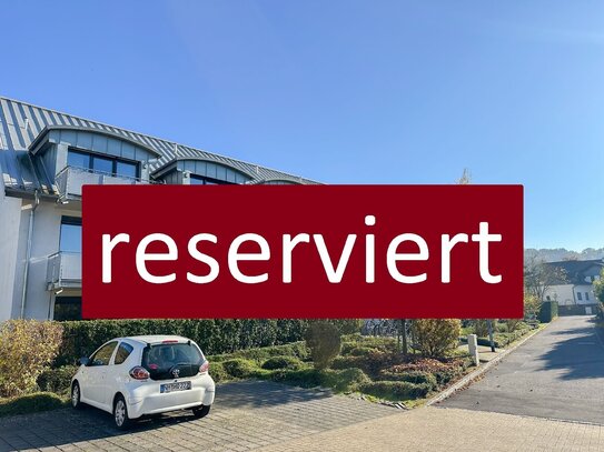 *reserviert* Schöne 1-Zimmer-Wohnung mit Terrasse und TG-Stellplatz!