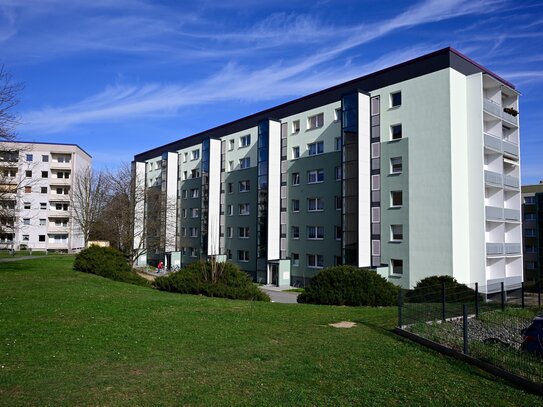 3-Raum-Wohnung mit Balkon und Aufzug