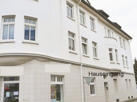 IMMOBILIEN LONNY** Troisdorf: Schöne 2-Zimmer-Wohnung in gepflegtem Altbau