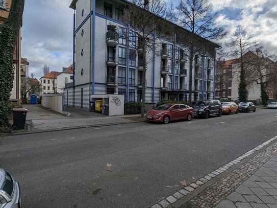 Sie werden begeistert sein! 3 ZKB Balkon Maisonette, 6.000€ Jahreskaltmiete mit TG Parker, Bj.94 Kaufpreis 134.000€