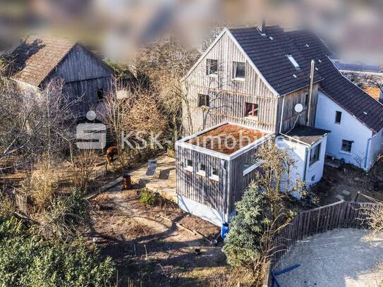 Kleiner Hof! Einfamilienhaus mit Stall und Scheune!