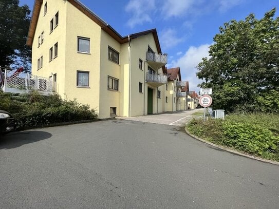 Neuer Mieter gesucht!!! - Attraktive Wohnung mit Stellplatz in ruhiger Wohnlage von Weißenborn -