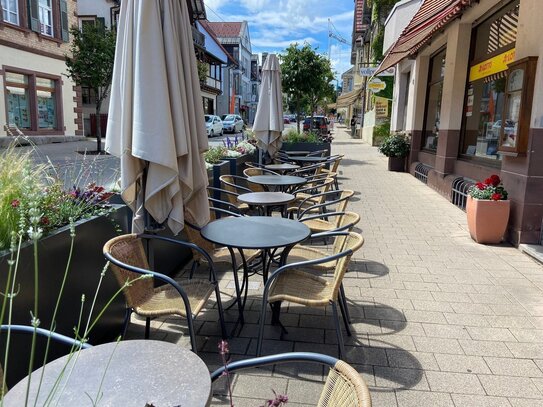 Feinkost - Delikatessen - Konditorei - 1a Lage - Terrasse