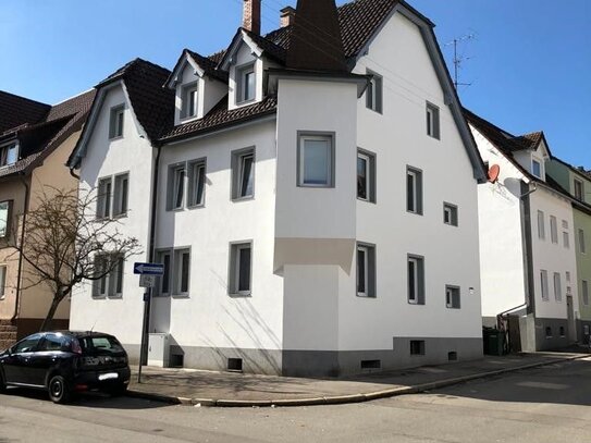 Freistehendes Haus mit 4 Wohnungen (ca. 270 m² Wohnfläche) in zentraler Lage von VS-Schwenningen