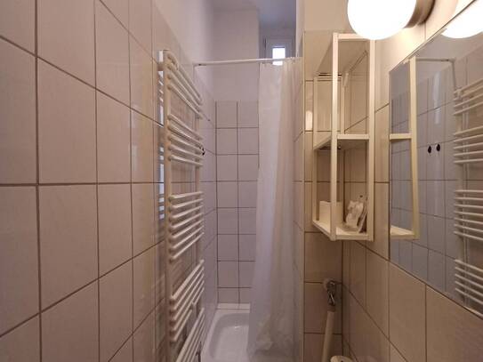 Möblierte 1-Zimmer-Wohnung in Berlin-Wedding für 1 Person, befristet auf 12 Monate