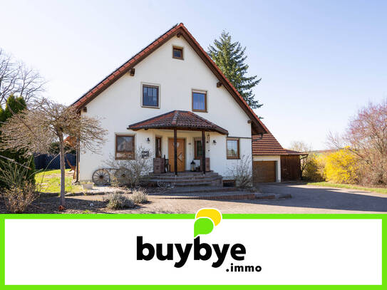 Ermershausen: tolles Haus am Ortsrand mit Garten