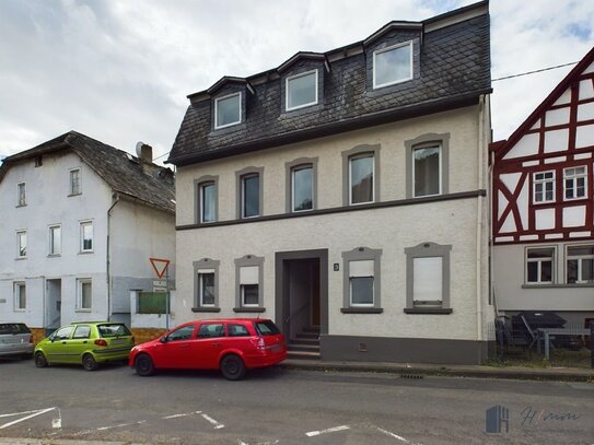 Gepflegtes Mehrfamilienhaus in Dausenau!