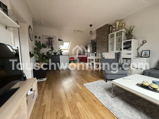 [TAUSCHWOHNUNG] Tausche helle und günstige DG Wohnung mit 2 Zimmer