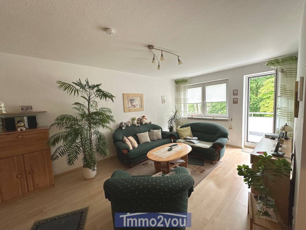 Gemütliche 2,5-Zimmer-Wohnung mit modernisiertem Sonnenbalkon in gepflegter ruhiger Wohnanlage