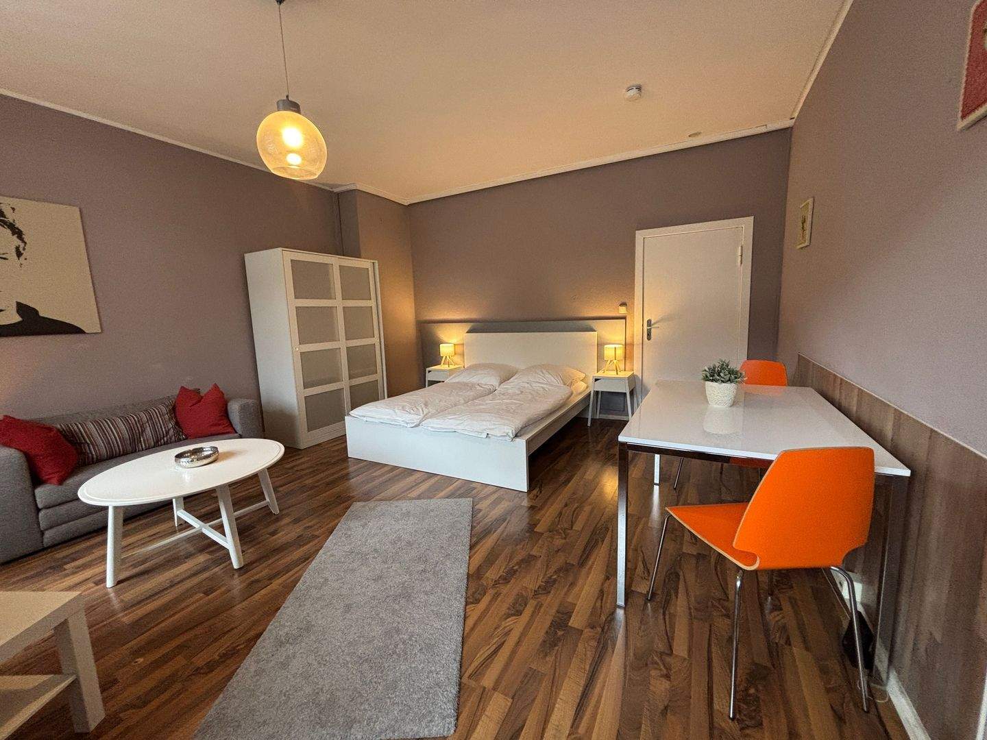 Theodor-Heuss-Platz: 1-Zimmerapartment mit Balkon - Foto 1