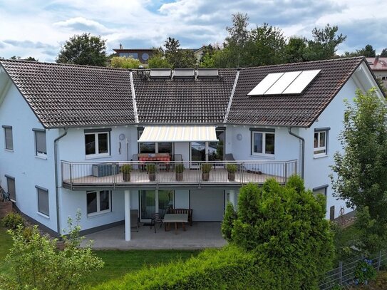 Schicke Villa mit herrlichem Ausblick über Erbach zu verkaufen!