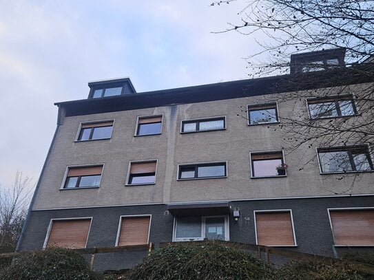 Junges Wohnen im Dachgeschoss, Wohnung mit Balkon