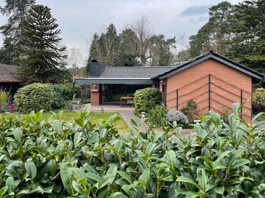 Einfamilienhaus / Freihstehender Winkelbungalow Venekotensee