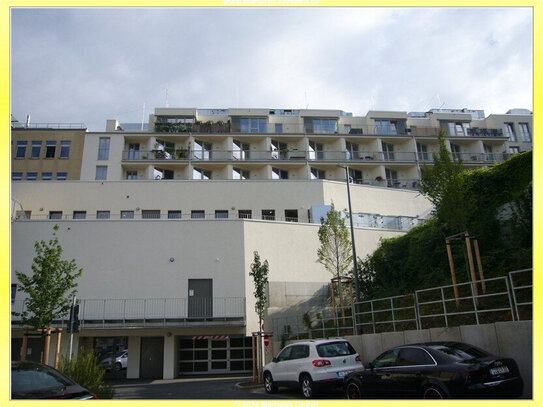 Ihr neues Zuhause in Dresden: Stilvolle Etagenwohnung mit Terrasse im Stadtzentrum entdecken!