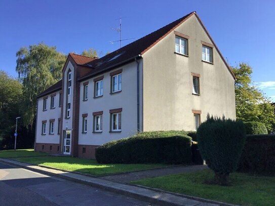 Superschöne 3-Raum-Erdgeschoßwohnung mit Terrasse ! WBS erforderlich.