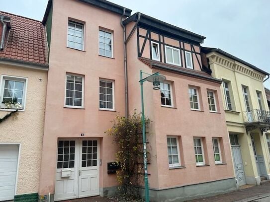 3-Raum Wohnung in der Innenstadt -318-