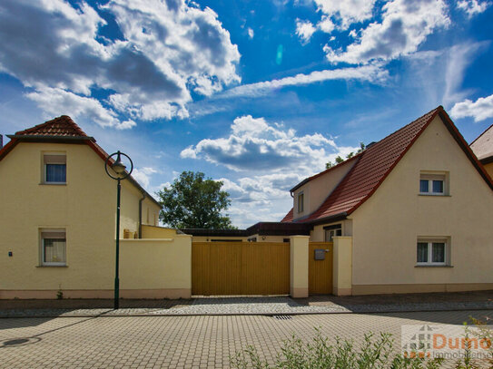 Tolles Einfamilienhaus mit Garage, Nebengelass und sonnigem Grundstück in Spergau!