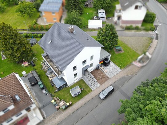 Perfekte Balance zwischen Stadt und Natur - Hochwertiges Neubauhaus in Nieste