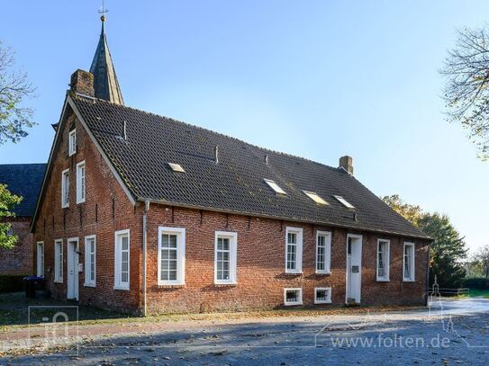 Gut vermietetes Dreifamilienhaus an der Bingumer Kirche