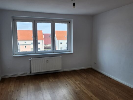 Ich habe mich hübsch gemacht: renovierte Wohnung sucht neue Mieter!