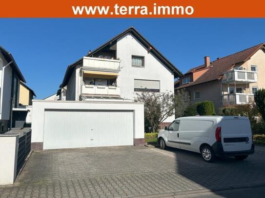 Große Wohnung mit Garten, Doppelgarage, Hobby- u. Büroraum!