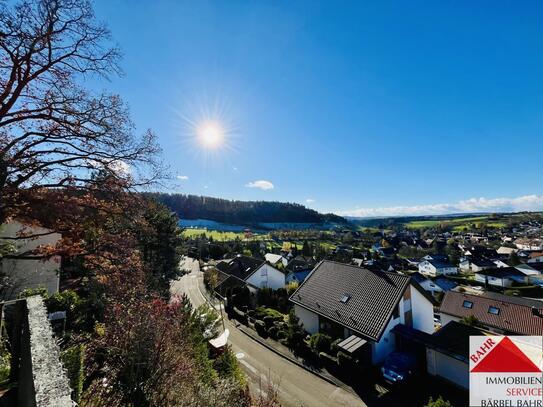 4-Zimmer-Wohnung mit Weitblick sucht Heimwerker!