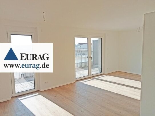 N-St. Leonhard: Erstbezug! Helle 3-Zi-Whg (5. OG) mit Ausblick, EBK, Balkon, Aufzug, TG-SP