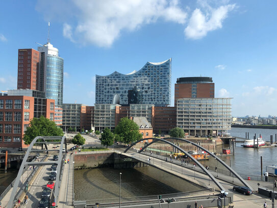 Büro am Baumwall - Arbeiten im Elphi-Blick-Open-Space-Office - 3er-Schreibtischblock zu vermieten