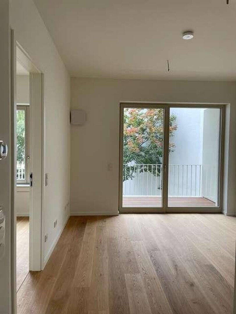 Graefekiez: Hochwertiger Neubau (2022) mit Balkon, Einbauküche und ruhiger Innenhoflage - Foto 1