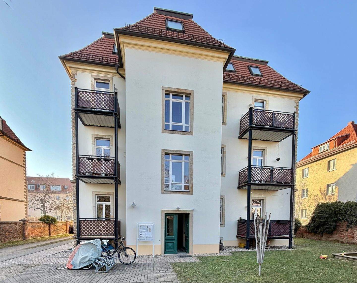 Smarte 2-Zimmer-Wohnung mit Balkon und guter Anbindung in beliebter Wohnlage