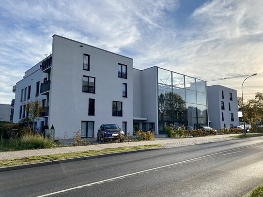 Wohnung mit Garten und Terrasse, Neubau