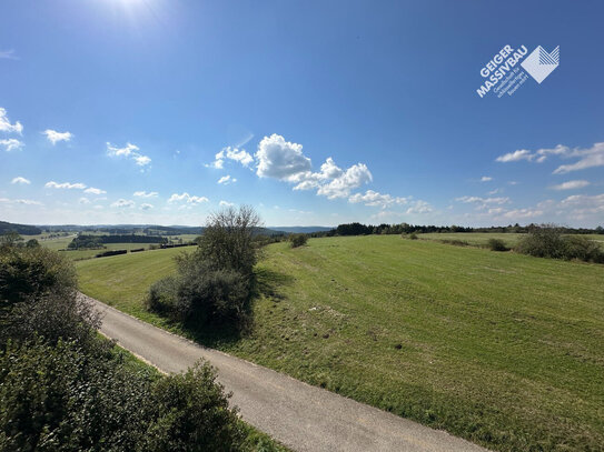 Traumhafter Fernblick, sonnige SW-Terrasse, Tageslichtbad, großer Wohnbereich, kurzfr. beziehbar!