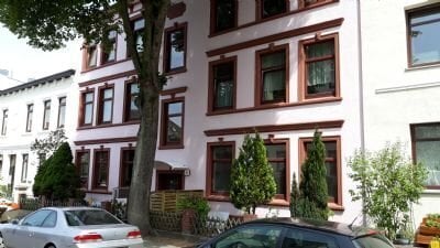 Renovierte Altbauwohnung - ruhig und zentral