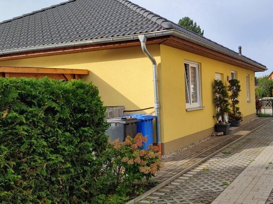 Bungalow für jede Generation und zukunftsweisend - im Osten von Berlin Haus mit Solar ... Herzfelde / Rüdersdorf - nahe…