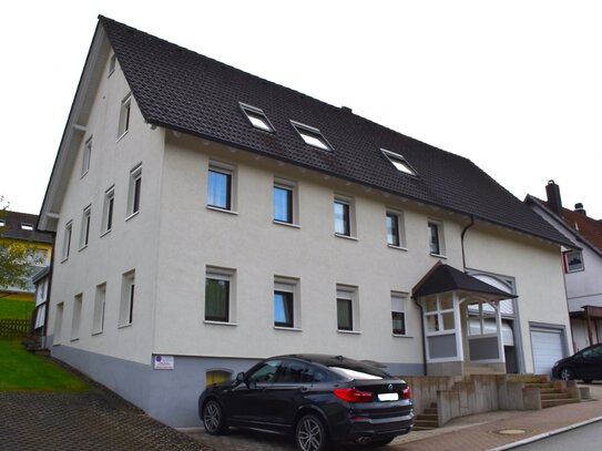 VERKAUFT!!!!!! Großes 1-2-Fam.-Wohnhaus. Kleine Werkstatt. Ideal für Handwerker. VERKAUFT!!!!!