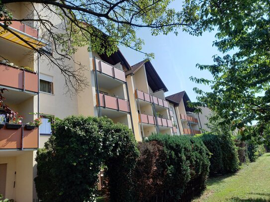 2-Zimmer-Wohnung mit Balkon in Zentraler Lage