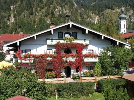 Altes Bauernhaus mit zahlreichen Nutzungsoptionen