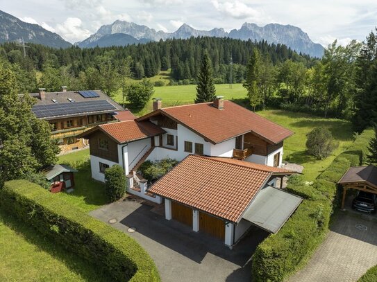 Idyllisch gelegenes Mehrfamilienhaus