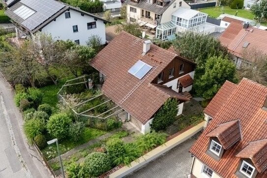 Renovierungsbedürftiges Haus oder Baugrundstück nähe Augsburg