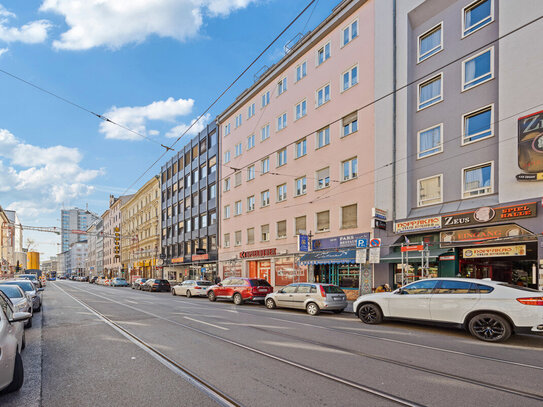 Urbane, bezugsfreie 4-Zimmer-Wohnung Nähe Stiglmaierplatz!