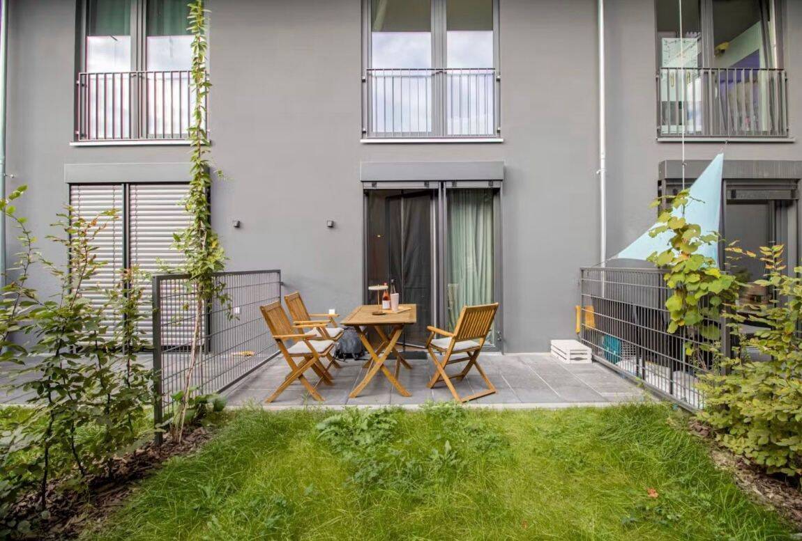Neue Maisonette Wohnung mit Garten und Terrasse - Photo 1