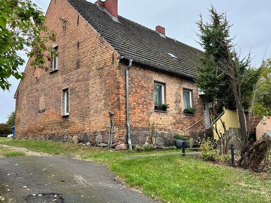 NIMM MICH, Reihenhaus mit 3 Einheiten, 2 vermietet. Handwerkerobjekt in Bad Freienwalde/Neuenhagen