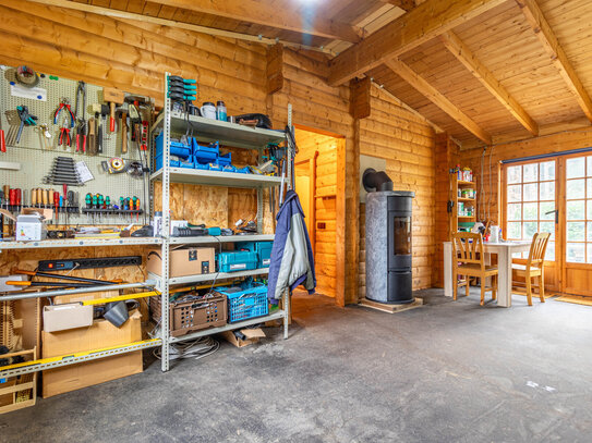 Haus am Tankumsee kaufen. Ihr Holzhaus am Tankumsee. Wohnen am Tankumsee. Ihre Tankumsee Blockhütte.