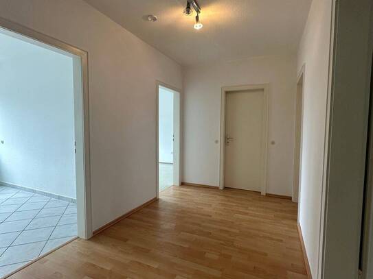 RS-Innenstadt gepflegte 3-Zimmer Wohnung