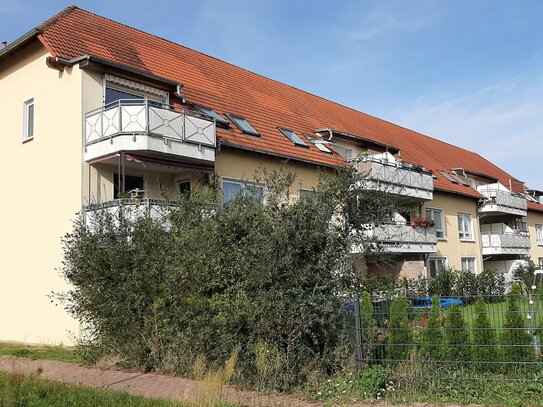 +++KAPITALANLAGE+++2-Zimmer-Wohnung+++Loggia+++vermietet+++Top-Grundriss+++Stellplatz+++Sandersdorf-Brehna+++